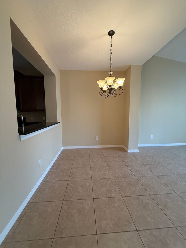 Building Photo - 3/2.5 townhome in Sanford! AVAILABLE MARCH...