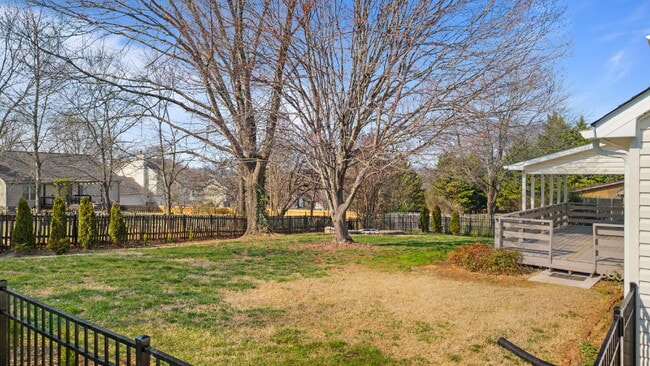 Building Photo - *RESERVED - Contact Us to Submit A Backup App!* Fully Renovated 4BR/2.5BA Gem in Sought-After Ben...