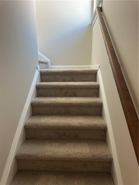 Building Photo - 403 Village View