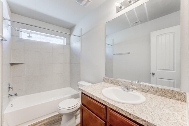 Building Photo - 5842 Adelaide River Dr