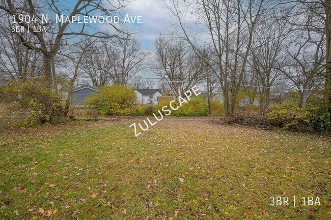 Building Photo - 1904 N Maplewood Ave