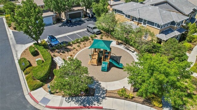 Building Photo - 2658 Greenwood Ct