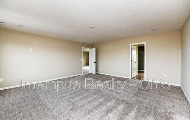 Building Photo - 1003 Beehive Grv