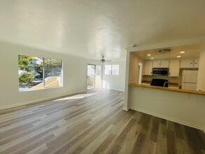 Building Photo - 7076 Park Mesa Way
