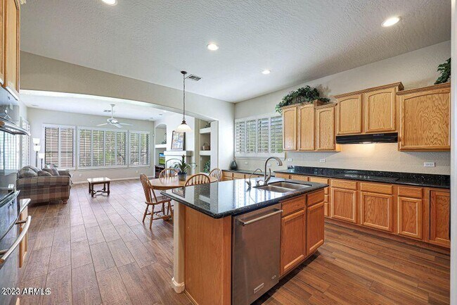 Building Photo - 9773 S 183rd Dr