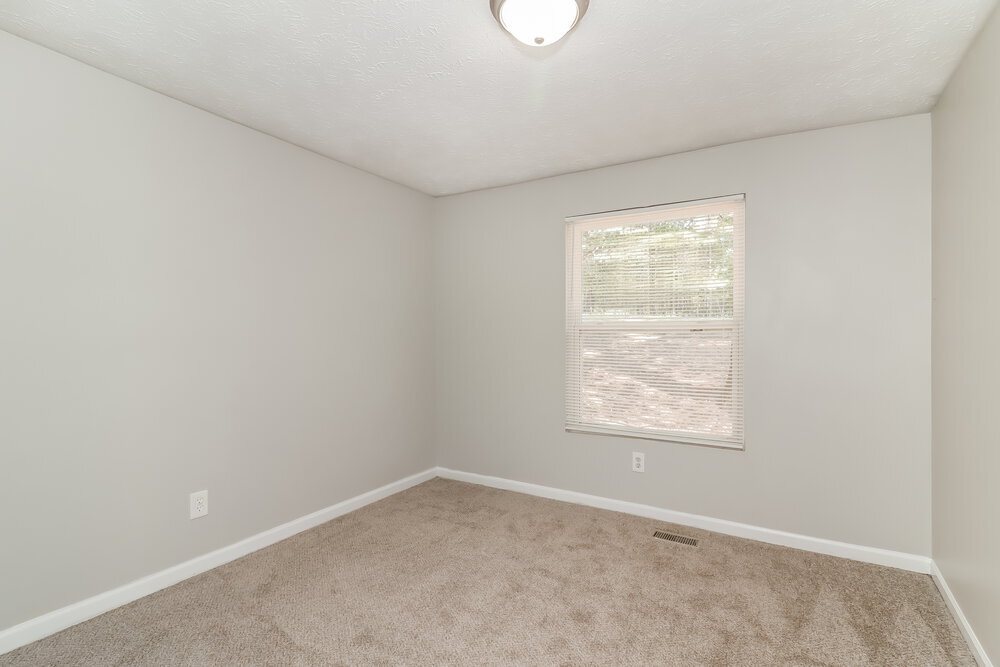 Building Photo - 3075 Flowers Dr