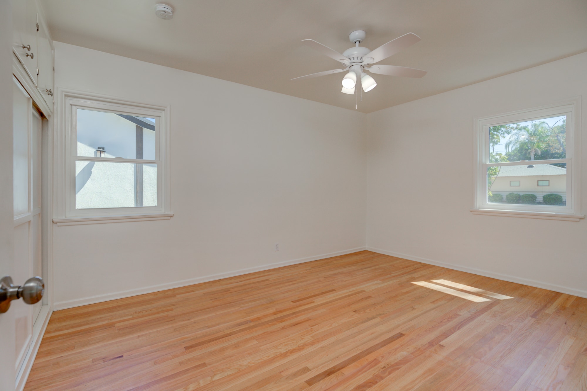 Bedroom 2 - 14733 Mccormick St