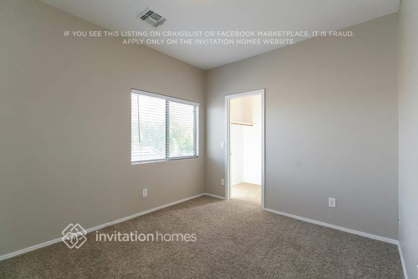 Building Photo - 44248 W Neely Dr