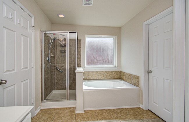 Building Photo - 28971 Birch Green Way