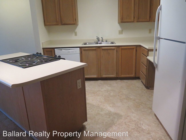 Building Photo - 8508 Mary Ave NW