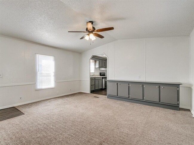 Building Photo - 7741 142nd St