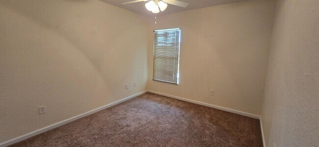Building Photo - 4085 SW 49th Ave