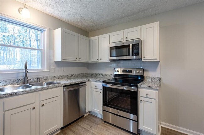 Building Photo - 4283 E Paulding Dr