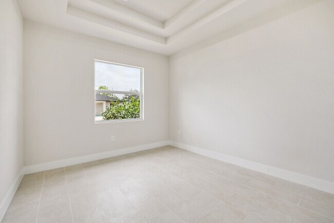 Building Photo - 4873 29th St SW