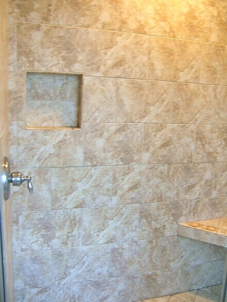 Building Photo - 17 Hampden Ct