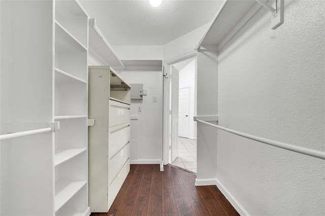 Building Photo - 8105 Eagle Dr