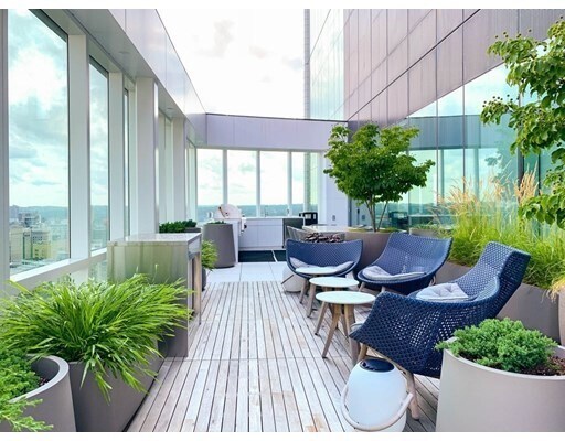 Building Photo - 188 Brookline Ave