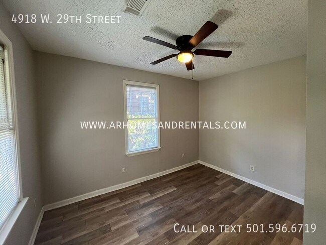 Building Photo - 4918 W 29th St