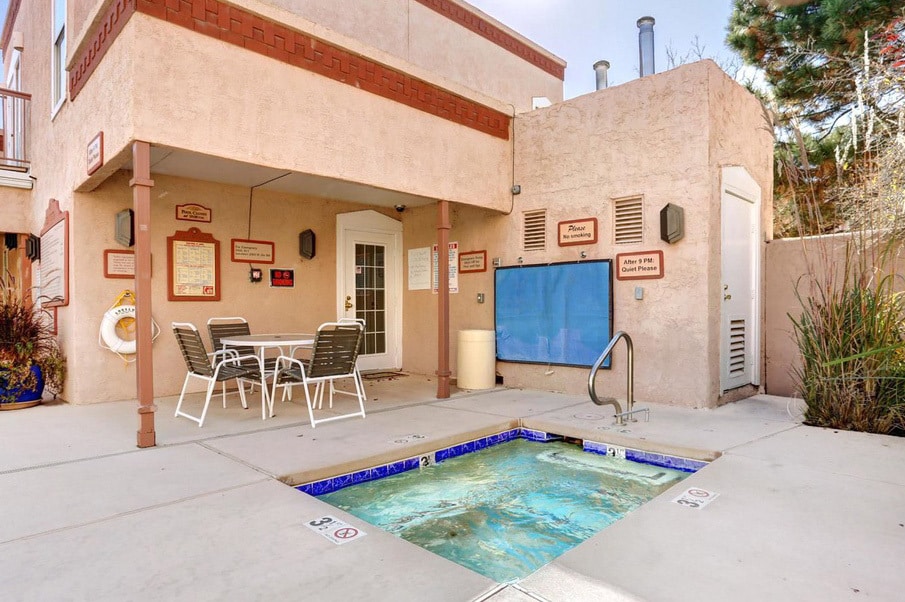 Hot Tub - 2501 W Zia Rd