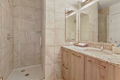 Building Photo - 232 E Illinois St