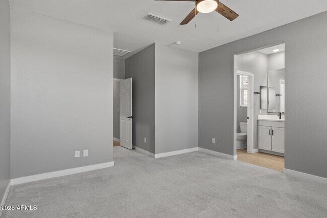 Building Photo - 17350 W Alexandria Way