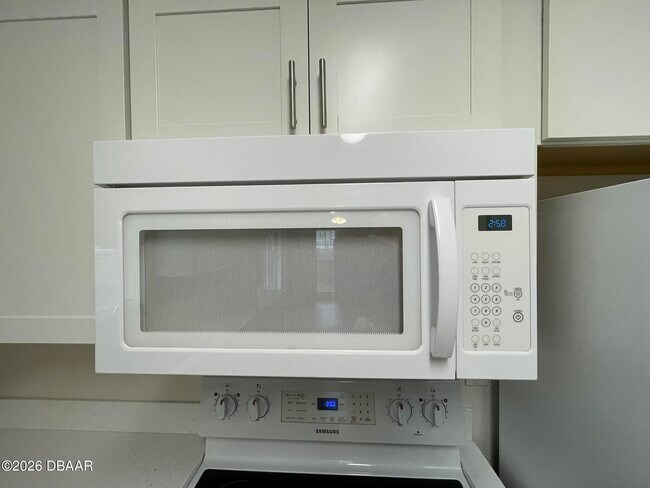 Building Photo - 90 Hickory Hills Cir