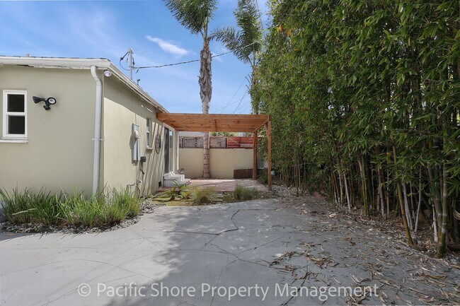 Building Photo - Stunning Picfair Village Home with Private Backyard Oasis & Modern Upgrades
