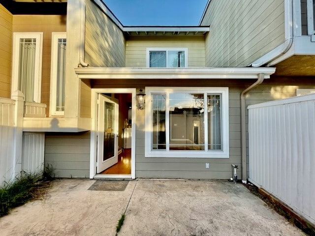 Building Photo - 1798 Pomona Ave