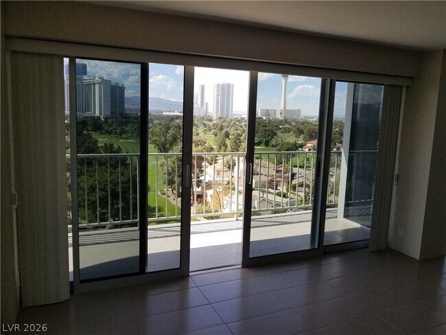 Building Photo - 3111 Bel Air Dr