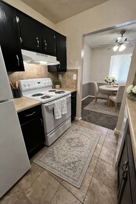 Virtually Staged by Chat GPT - Glenview Apartments