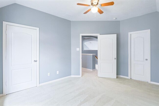 Building Photo - 17811 Skyline Arbor Terrace