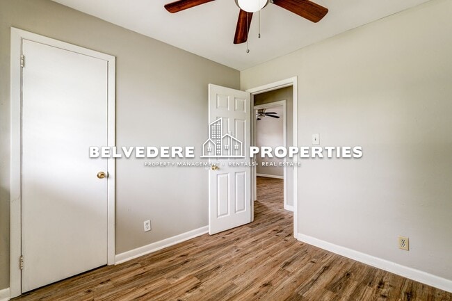 Building Photo - 1607 Eastwood Ave