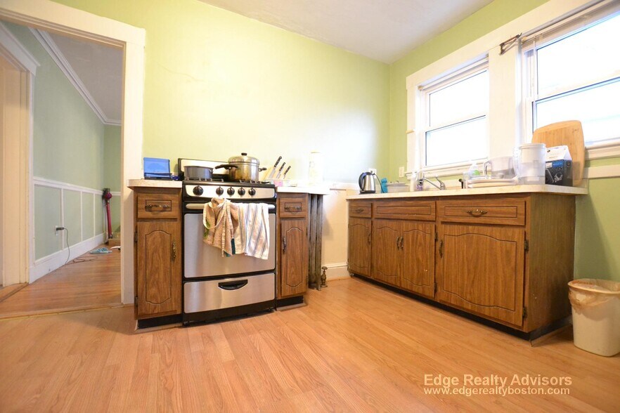 Primary Photo - 56 Claymoss Rd