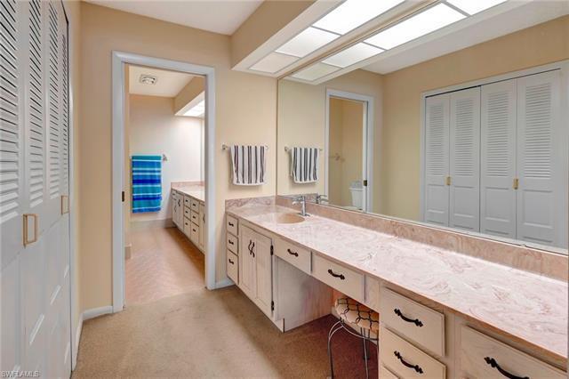Building Photo - 1501 Palm Woode Dr