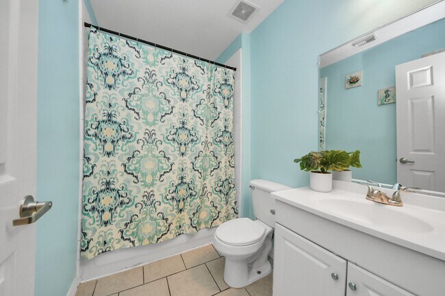 Building Photo - 20919 New Leaf Ct