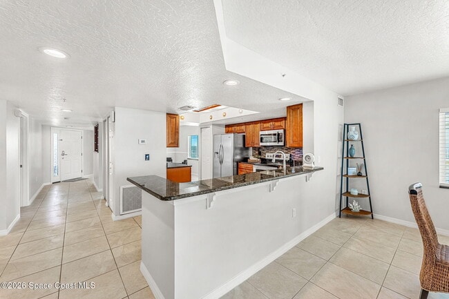 Building Photo - 1505 N Hwy A1A