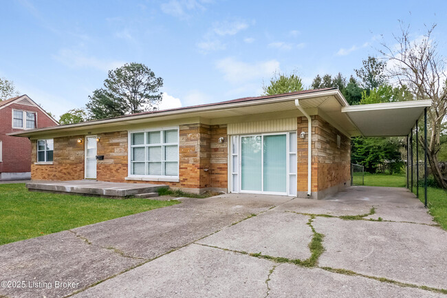 Building Photo - 5505 W Pages Ln
