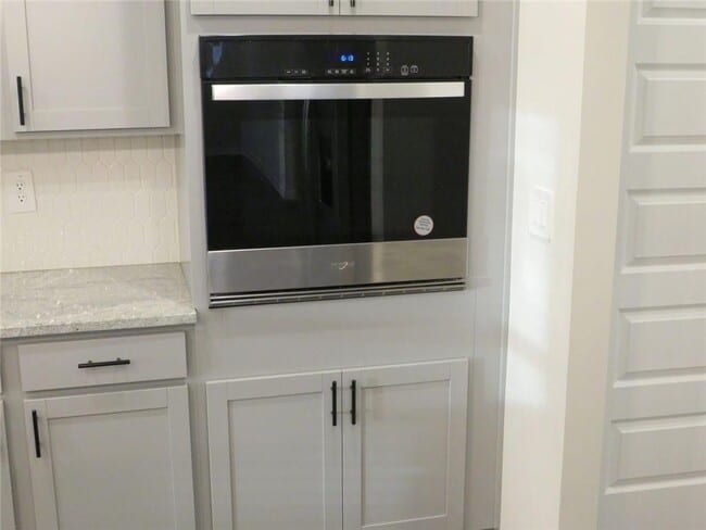 Building Photo - 2304 Grape Vine Wy