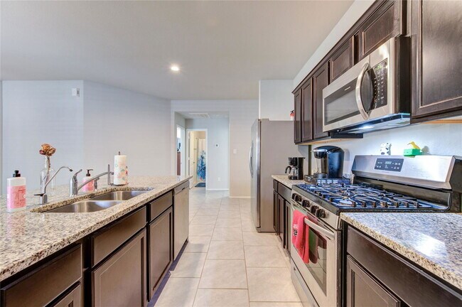 Building Photo - 23726 Bluewood Trace