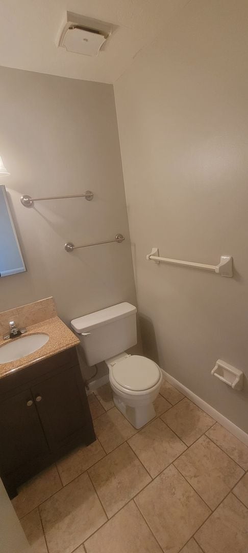 Building Photo - 2/1.5 Pine Meadows Home