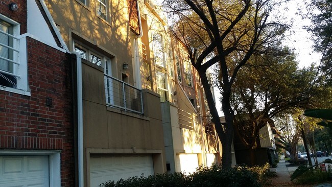 Neighborhood - 204 Marshall St