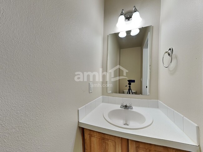 Building Photo - 13310 120th Ave E