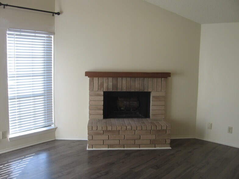 Building Photo - 12402 Autumn Vista St