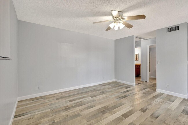 Building Photo - 44 Springdale Cir