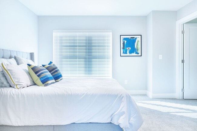Building Photo - The Wren | Two Bedroom Townhome