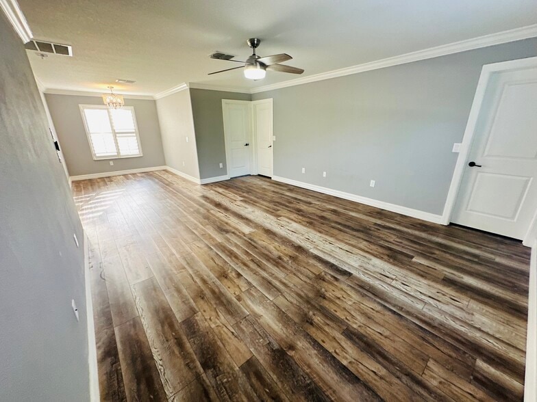 Building Photo - 20513 Carolina Cherry Ct