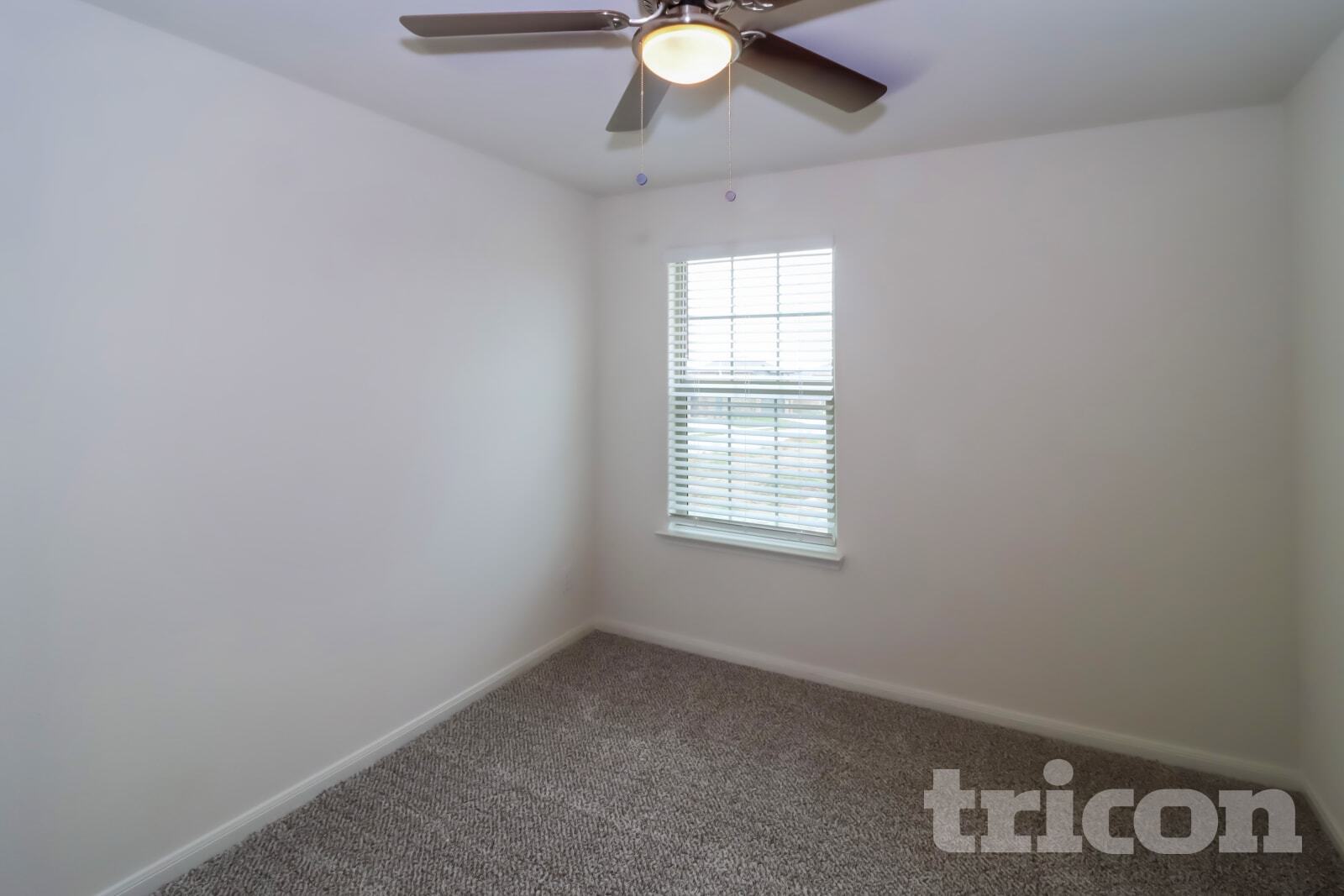 Building Photo - 805 Clark Dr