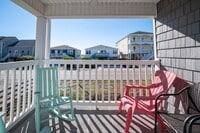 Building Photo - OFF-SEASON MONTHLY RENTAL WILL HELP WITH THOSE WINTER BLUES