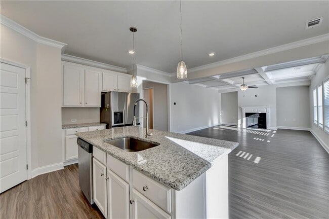 Building Photo - 1622 Dover Creek Ln