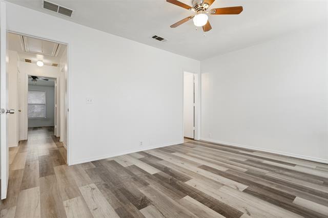 Building Photo - 2609 Van Buren Dr